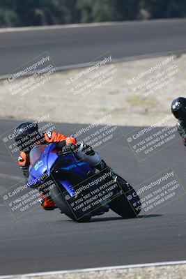 media/Sep-20-2025-TrackDaz (Sat) [[27f0cde673]]/B Group/1020am (Turn 3)/